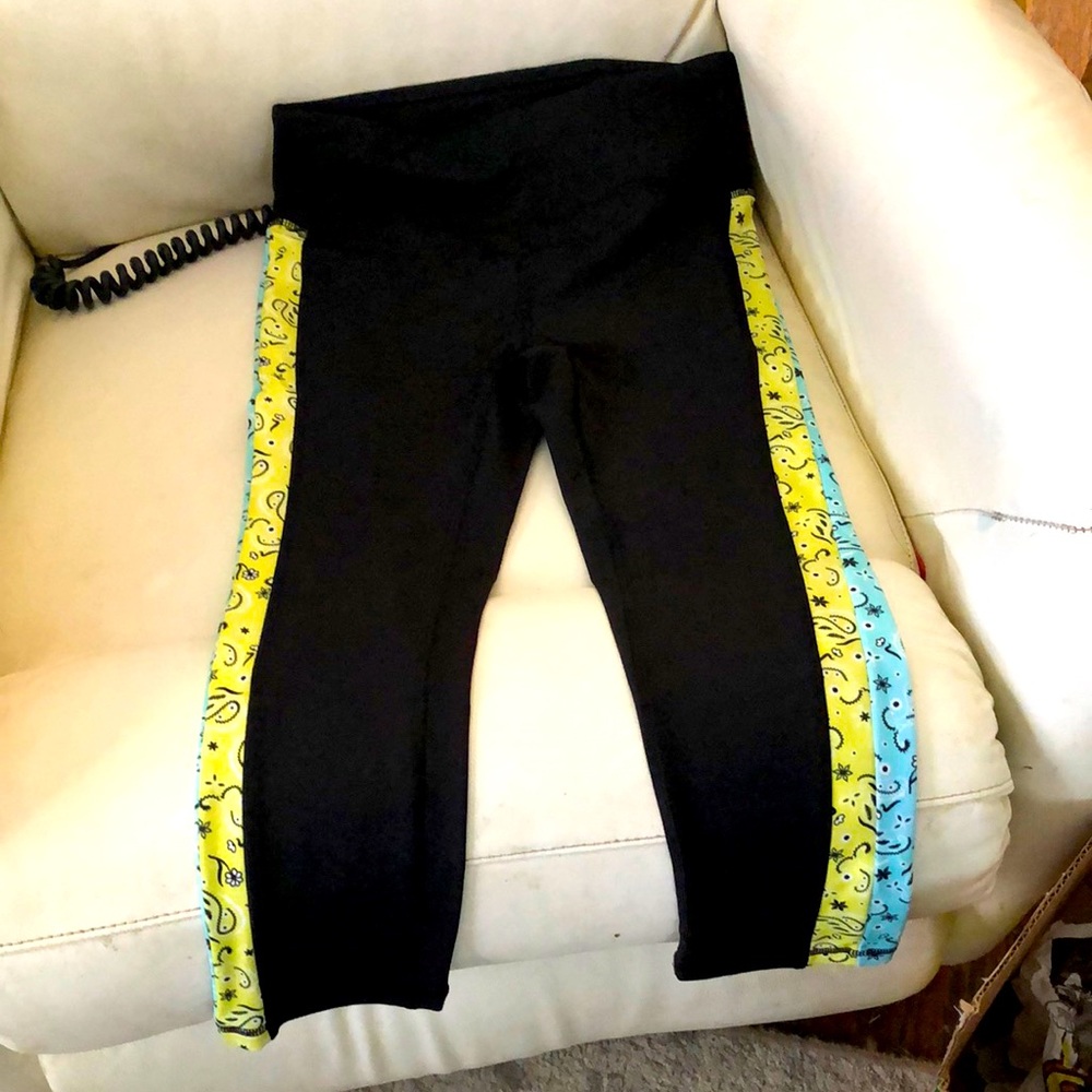 Bebe sport nwot crop leggings sz M